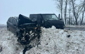 У Чортківському районі зіткнулися бус і легківка: є постраждалі
