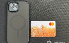 Жінка з Тернопільщини втратила через шахраїв 100 тисяч гривень