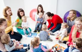 Школа свідомого батьківства у Тернополі: як записатись і хто може потрапити