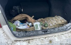 На блокпосту в Підволочиську затримали чоловіка з трьома гранатами та 89-ма патронами