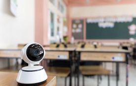 Камери, металодетектори, «тривожна кнопка»: МВС затвердило нові правила охорони в школах