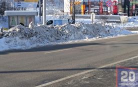 Вночі вивозитимуть сніг з району Центрального ринку: що треба знати водіям