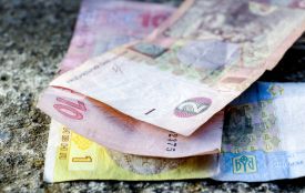 Старі купюри номіналом до 10 гривень більше не прийматимуть: де можна обміняти