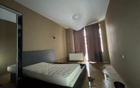 Другий тиждень заливає квартиру, а влада та управитель не реагують — мешканці б’ють на сполох