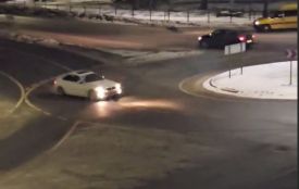 Біля «Маяка» водій на BMW виконував небезпечні маневри