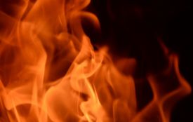 У Чорткові під час пожежі в багатоповерхівці врятували літнього чоловіка