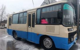 У Кременці пасажирка випала з маршрутки й отримала тяжкий перелом: судили водія