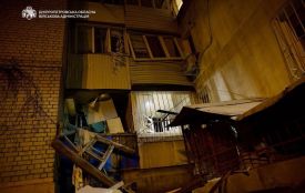 Уночі ворог бив по Україні: у Дніпрі пошкоджені будинки, є постраждалі