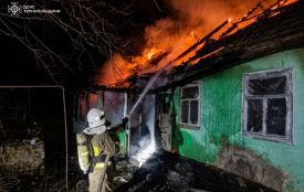 На Кременеччині полум'я охопило житловий будинок