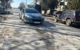 На Тернопільщині під колеса авто потрапив літній чоловік