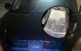 У Тернополі під час комендантської години у пасажира авто знайшли речовину, схожу на наркотичну