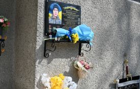 У Лановецькій громаді відкрили меморіальну дошку Герою Ярославу Малишку