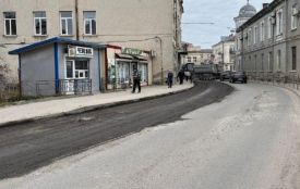 У Бережанах ремонтують дорогу: є обмеження для водіїв
