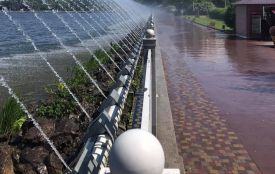 На Набережній почистили аераційні фонтани перед новим сезоном