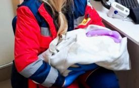 На Тернопільщині швидка виїхала на пологи, але малюк народився раніше