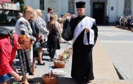 Розклад богослужінь та графік освячення великодніх кошиків у храмах Тернополя