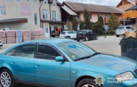 У Заліщиках водій, позбавлений права керування, пропонував поліцейським 200 доларів хабаря