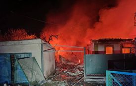 Окупанти вдарили по лікарні, автобусах та будинках: подробиці нічної атаки