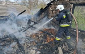 На Тернопільщині протягом доби рятувальники ліквідували шість пожеж