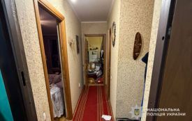 На Білецькій жінка виявила сина непритомним у власній квартирі: врятувати його не вдалось