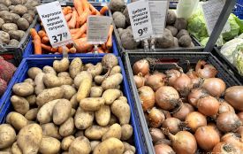 Картопля, яйця, помідори: скільки коштують продукти в тернопільських супермаркетах