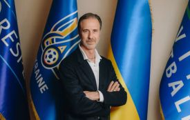 Збірну України з футболу вперше очолив іноземний тренер