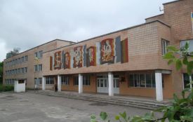 Скандал у школі №22: частина вчителів погрожують звільненням через конкурс на посаду директора