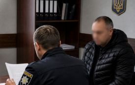 Обіцяв «визволити» з полону: поліція оголосила підозру чоловіку за видурювання 154 тисяч гривень у дружини бійця