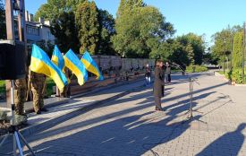 Світло молитви в темряві війни: у Тернополі молитимуться за полеглих Героїв