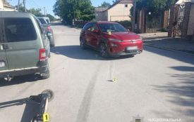 В аварії у Бережанах постраждав неповнолітній водій електросамоката