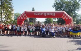З нагоди 30-річчя Конституції України у Чорткові відбувся благодійний забіг