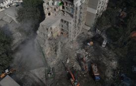 У Києві тривають роботи з ліквідації наслідків російської атаки