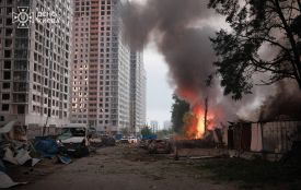 Вночі ворог завдав масованого удару по Києву: багато загиблих та постраждалих, людей шукають під завалами