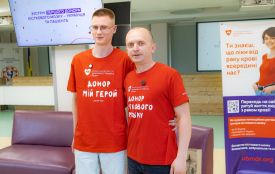 Стоматолог з Тернополя став першим в Україні неродинним донором кісткового мозку і зустрівся реципієнтом