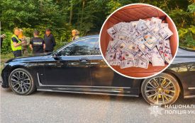 За обіцянку «домовитися» із судом та поліцією після аварії на Тернопільщині, затримали чоловіка