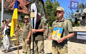 У Збаражі зустріли полеглого Героя бойового медика Віталія Гакала