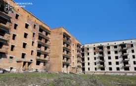 Багатоповерхівку на 90 квартир в Монастириськах повернули у власність держави
