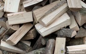 Шахраї ошукали жителя Тернопільщини під приводом продажу дров
