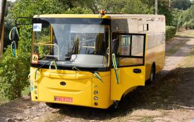 Новий шкільний автобус отримали учні з Язлівця