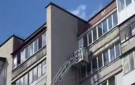 На 15 Квітня  чоловік прочищав труби з кислотою і пошкодив каналізацію