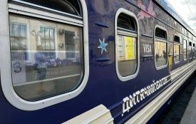 Через масові російські обстріли у низці областей затримуються поїзди