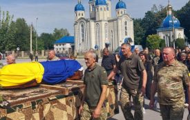 У Борщеві в останню путь провели Героя Андрія Свириду