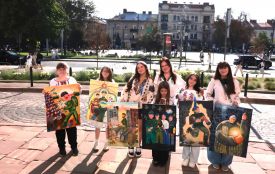 Малюнки юних тернополян прикрашають консульство України в Німеччині