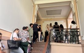 У «Системному зв’язку» величезні черги: як швидко отримати свою картку