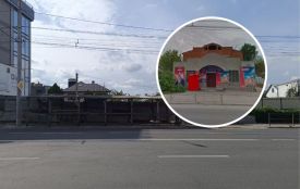 На місці колишнього бару «Синевір» починають зводити нову будівлю. Що там буде
