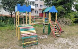 На ремонт восьми дитячих майданчиків передбачили понад мільйон гривень