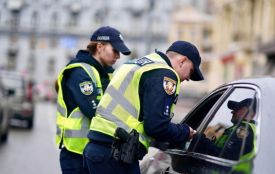 Штрафи до 34 тисяч гривень та позбавлення посвідчення: в Україні планують карати «гучних» водіїв