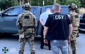 20 тисяч доларів за незаконний виїзд за кордон: на Тернопільщині затримали адвоката