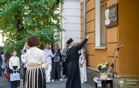 У Тернополі встановили меморіальну дошку композитору Ігорю Покладу