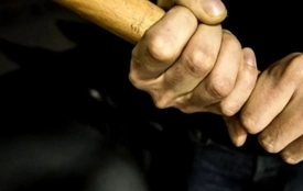 Кулаками в обличчя, потім бив палицею: чим закінчилася сварка з колишньою і що сказав суд